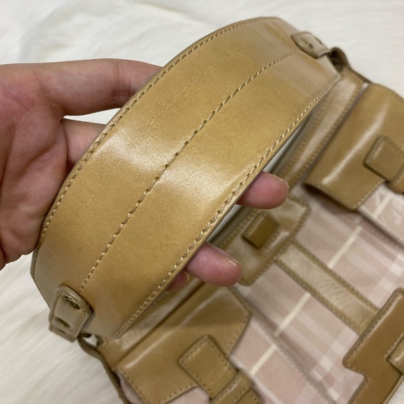 Authentic vintage Burberry wool pink plaid shoulder bag - Picture 8 of 13